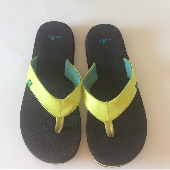 sanuk thongs